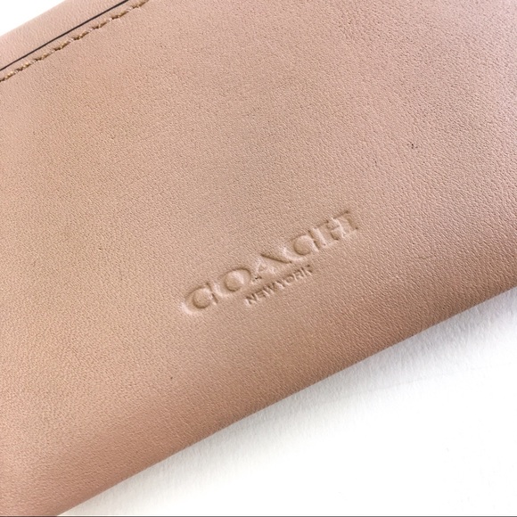 Coach CARD POUCH WITH GLITTER HEART - Picture 3 of 5